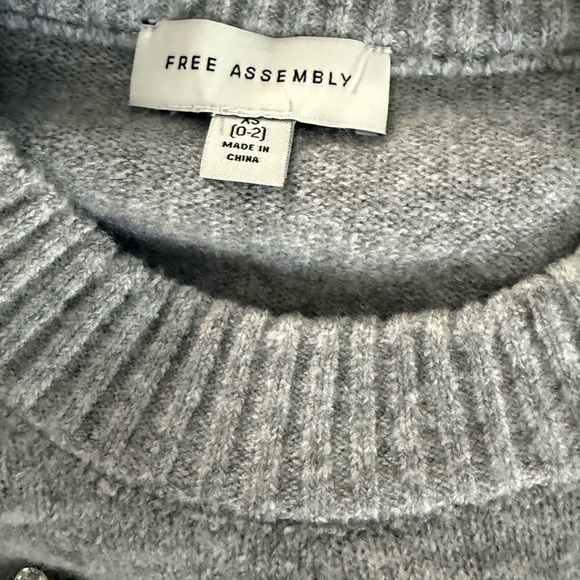 Woman’s Free Assembly Embellished Heather gray sweater size 0/2 - Picture 5 of 7